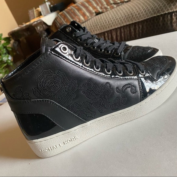 Michael Kors sneakers - Picture 5 of 11